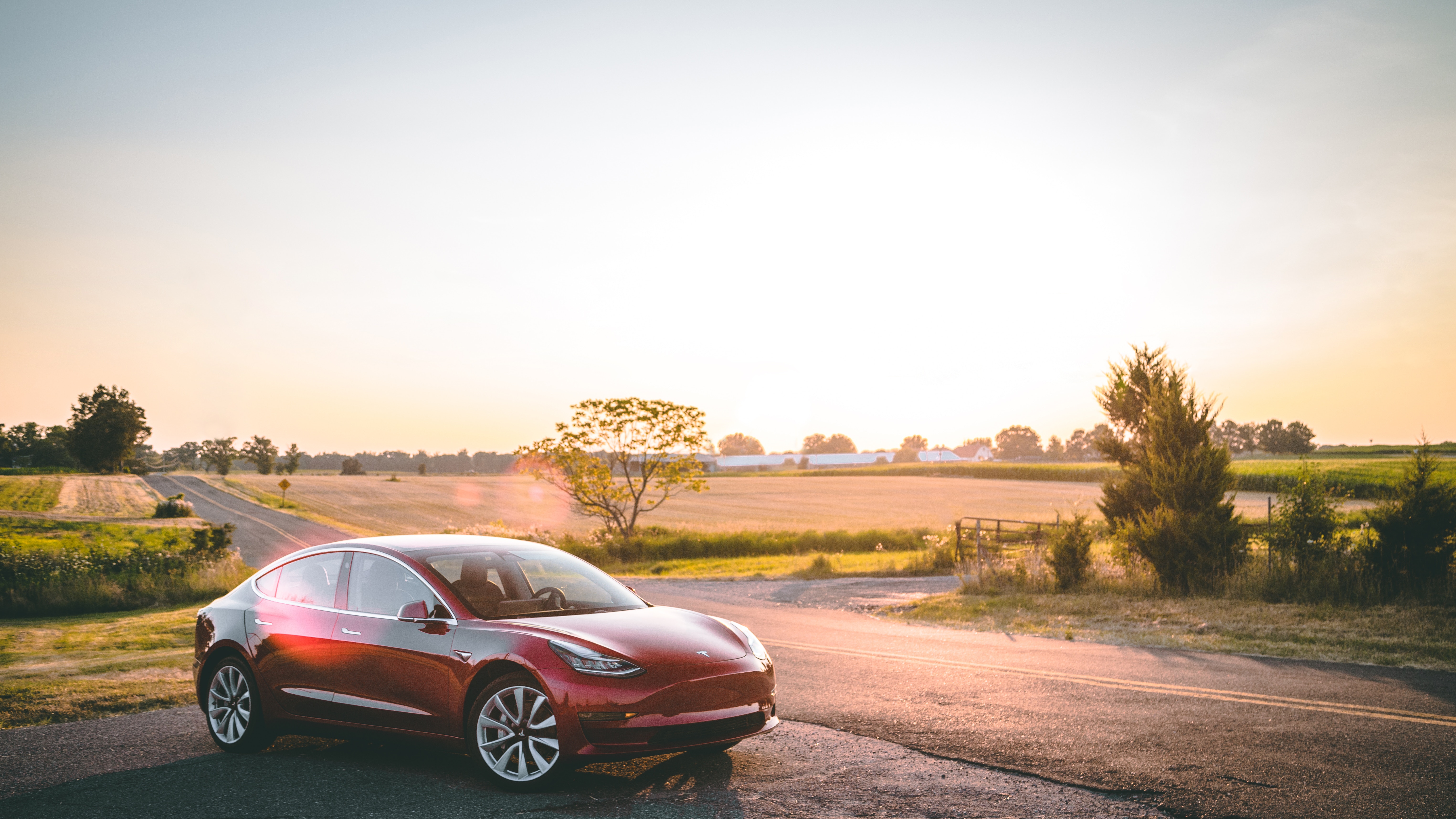 How Tesla innovated their CX from half hour of paperwork to one click lease?